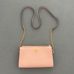 Tory Burch Mercer Pebbled Zip Crossbody Purse Pale Pink Leather Neutrals